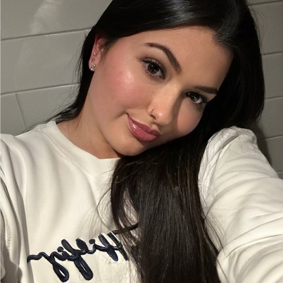 Meet your Posher, Andreja - Picture 3 of 5